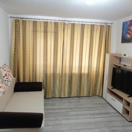 Central City Bacău Eksteriør bilde