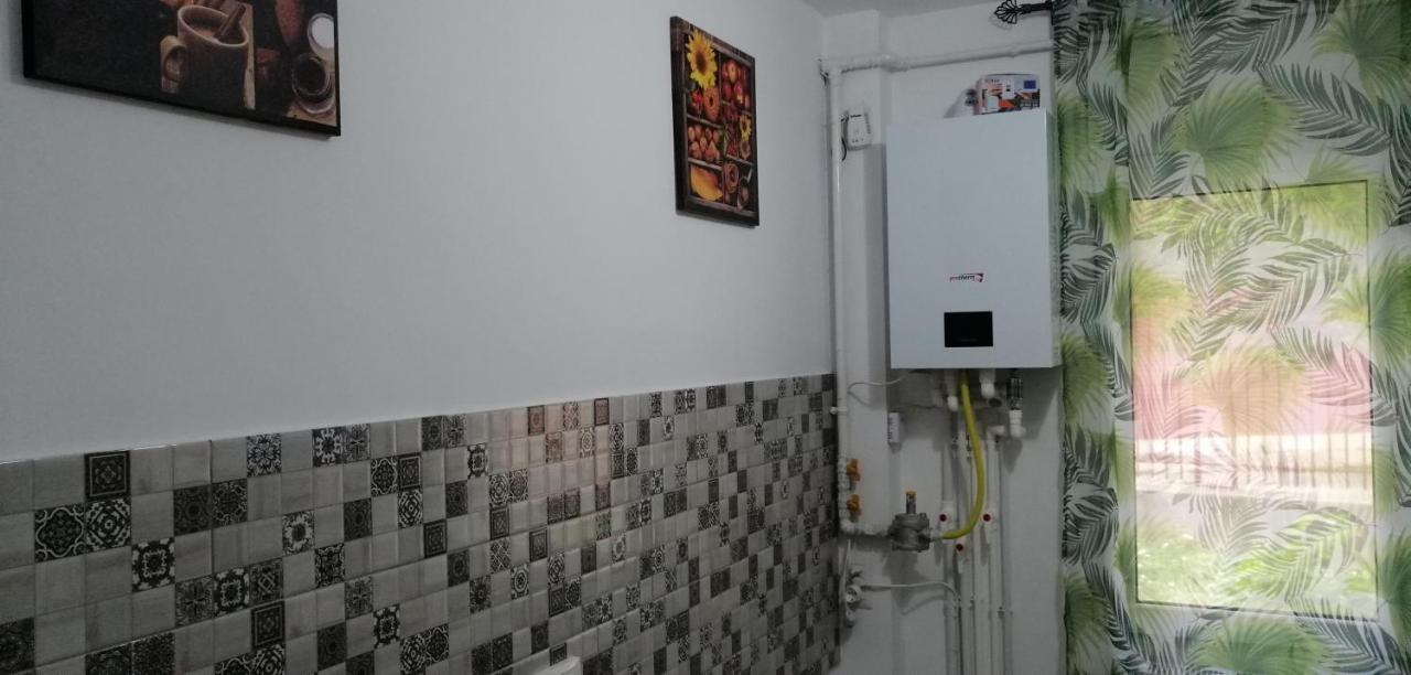 Central City Bacău Eksteriør bilde