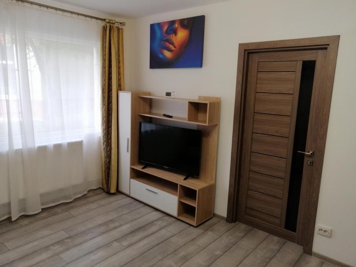 Central City Bacău Eksteriør bilde
