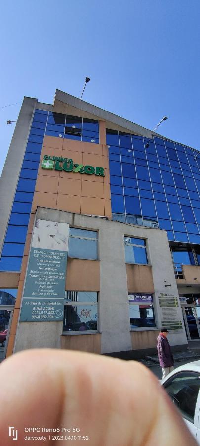 Central City Bacău Eksteriør bilde