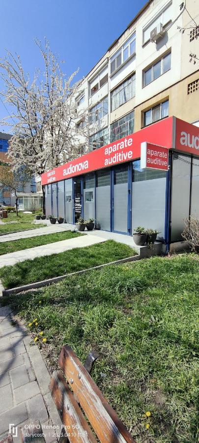 Central City Bacău Eksteriør bilde